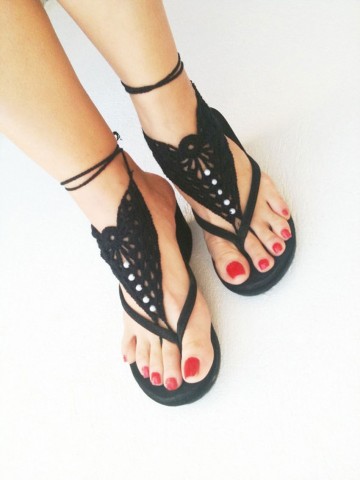 FemNmas Buy Barefoot Sandals Anklets in india