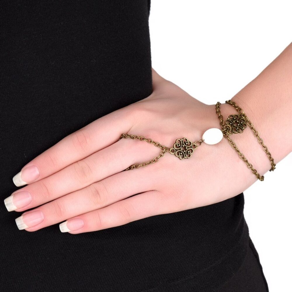 Lace Ring Chain Bracelet
