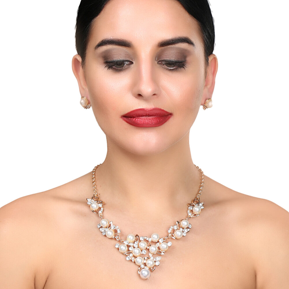 Pearl Statement Necklace Set